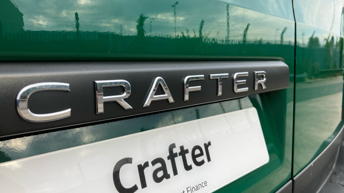 Volkswagen Crafter Cr35 Mwb Diesel Fwd 2.0 TDI 140PS Commerce Plus High Roof Van - Image 38